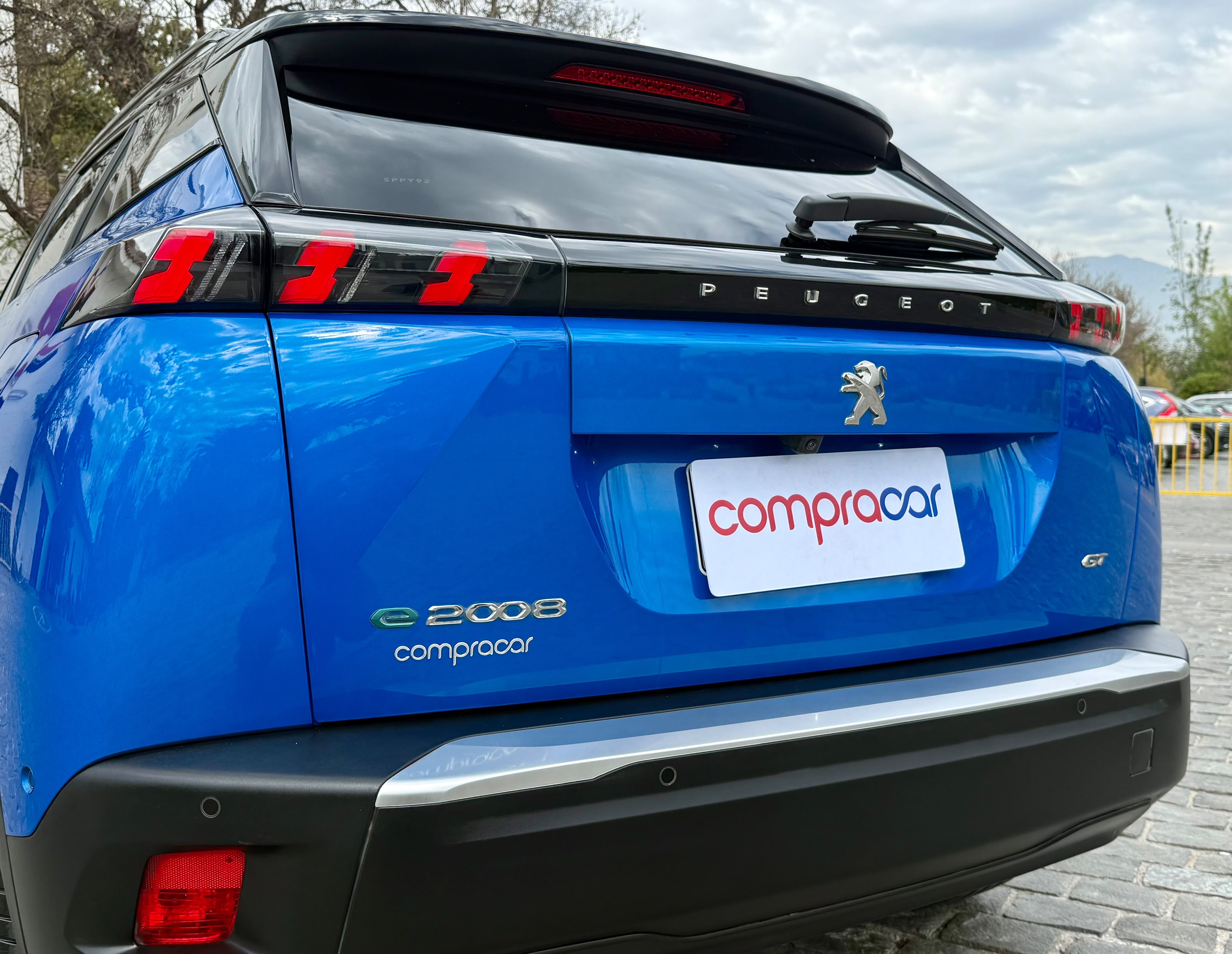 Peugeot 2008 — foto 11 de 20