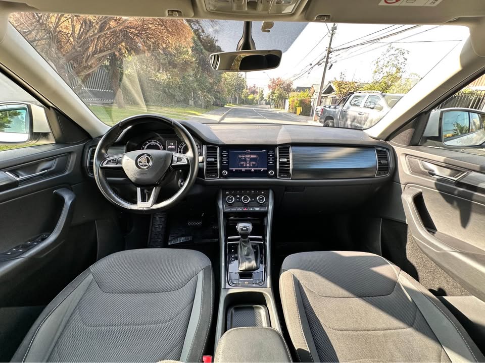 Škoda Kodiaq — foto 14 de 20