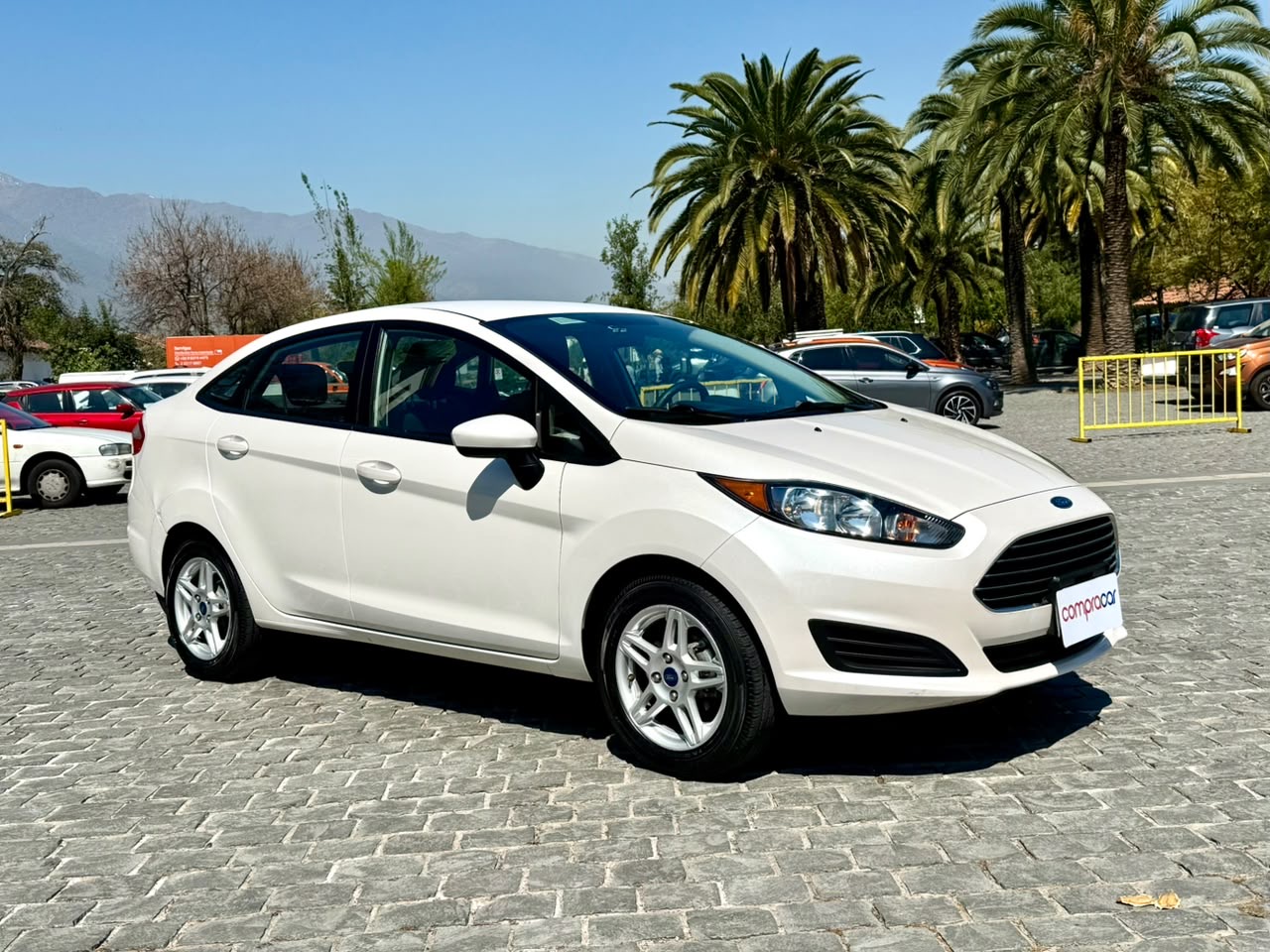 Ford Fiesta — foto 2 de 17