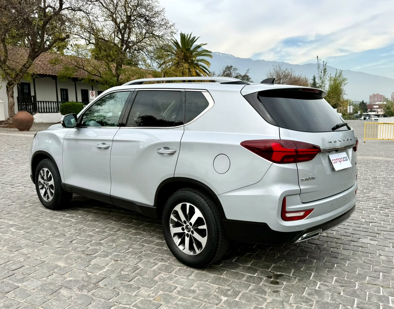 SsangYong Rexton New — foto 11 de 20