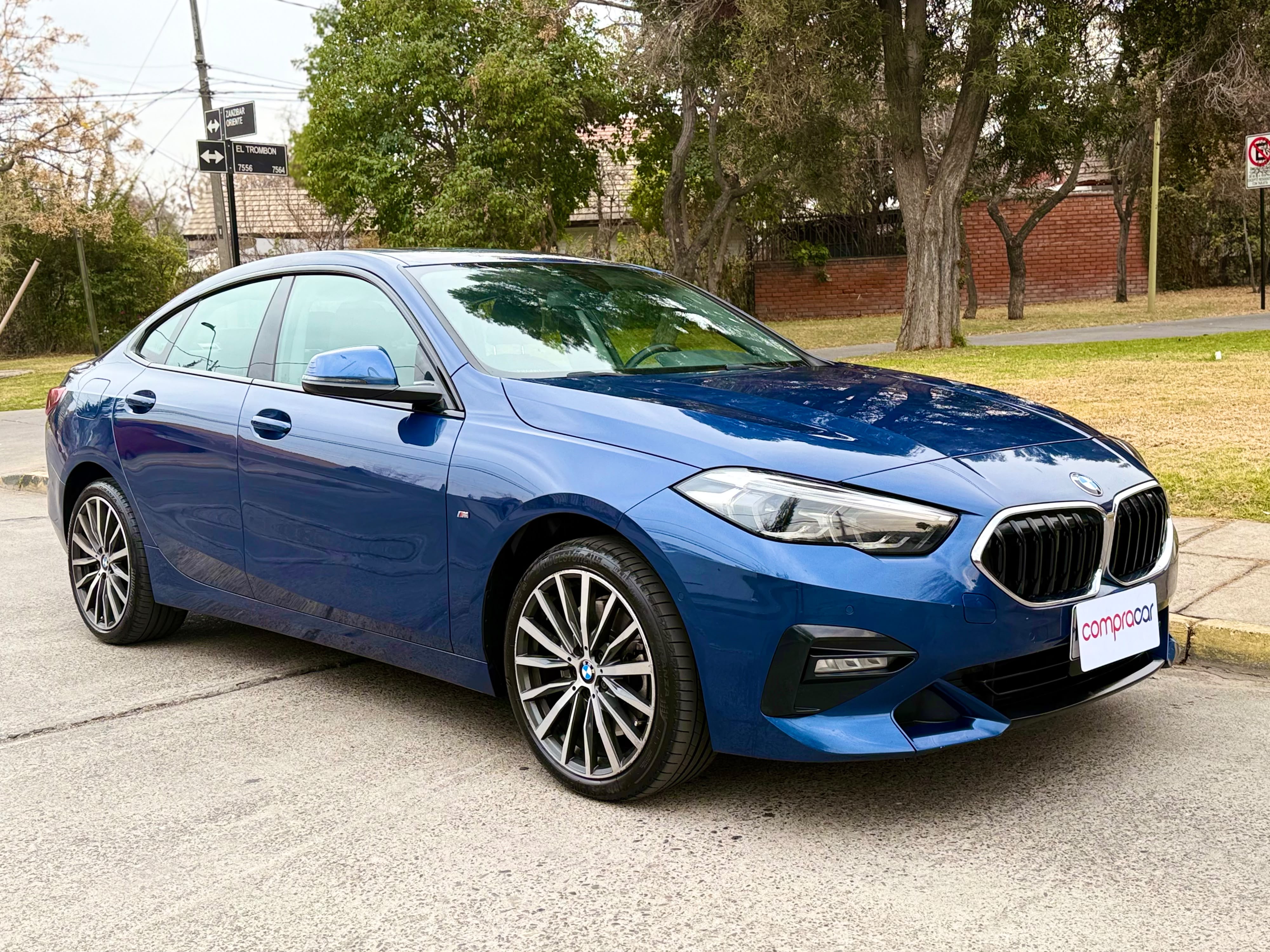 BMW 220 D — foto 2 de 20