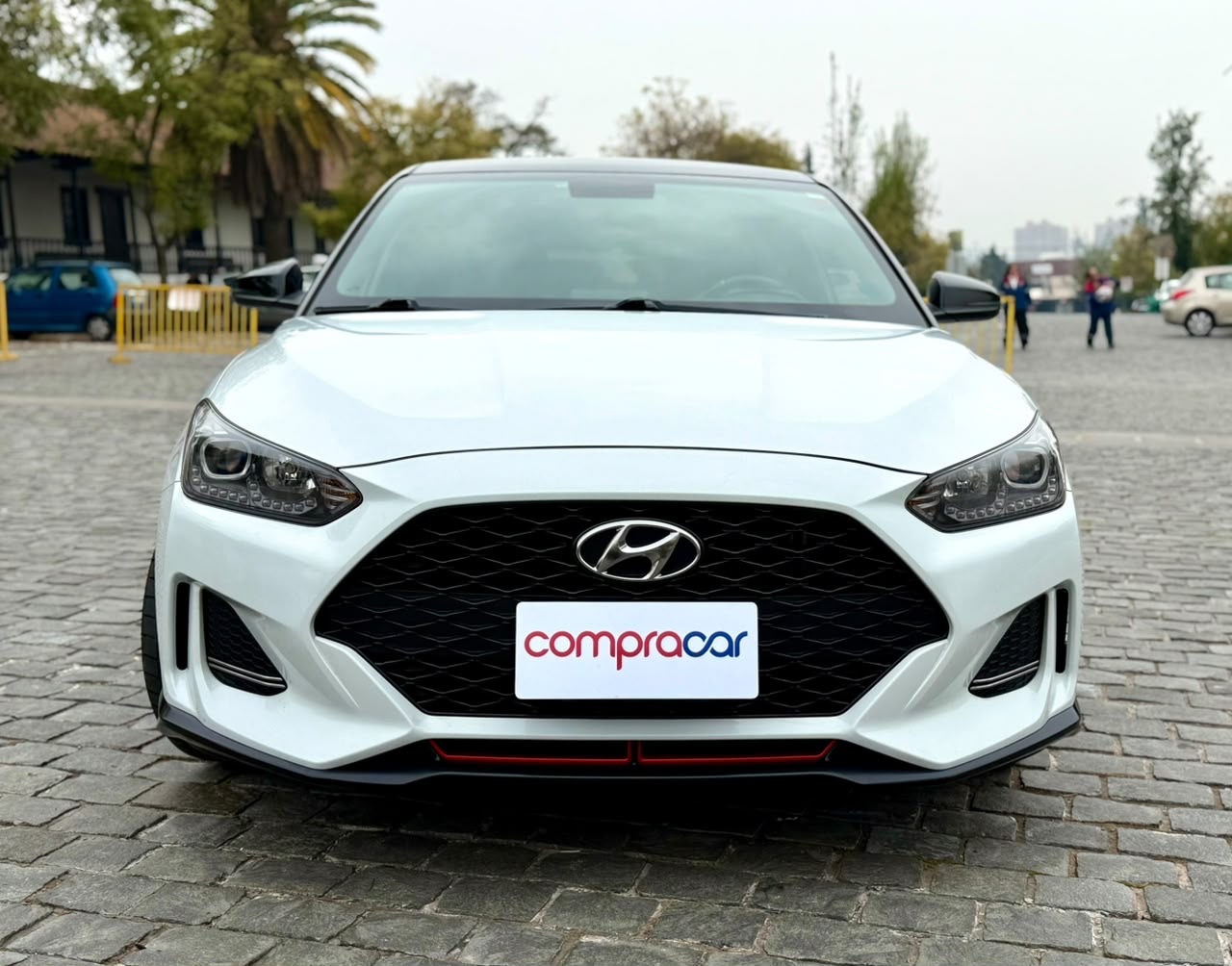 Hyundai Veloster — foto 8 de 21