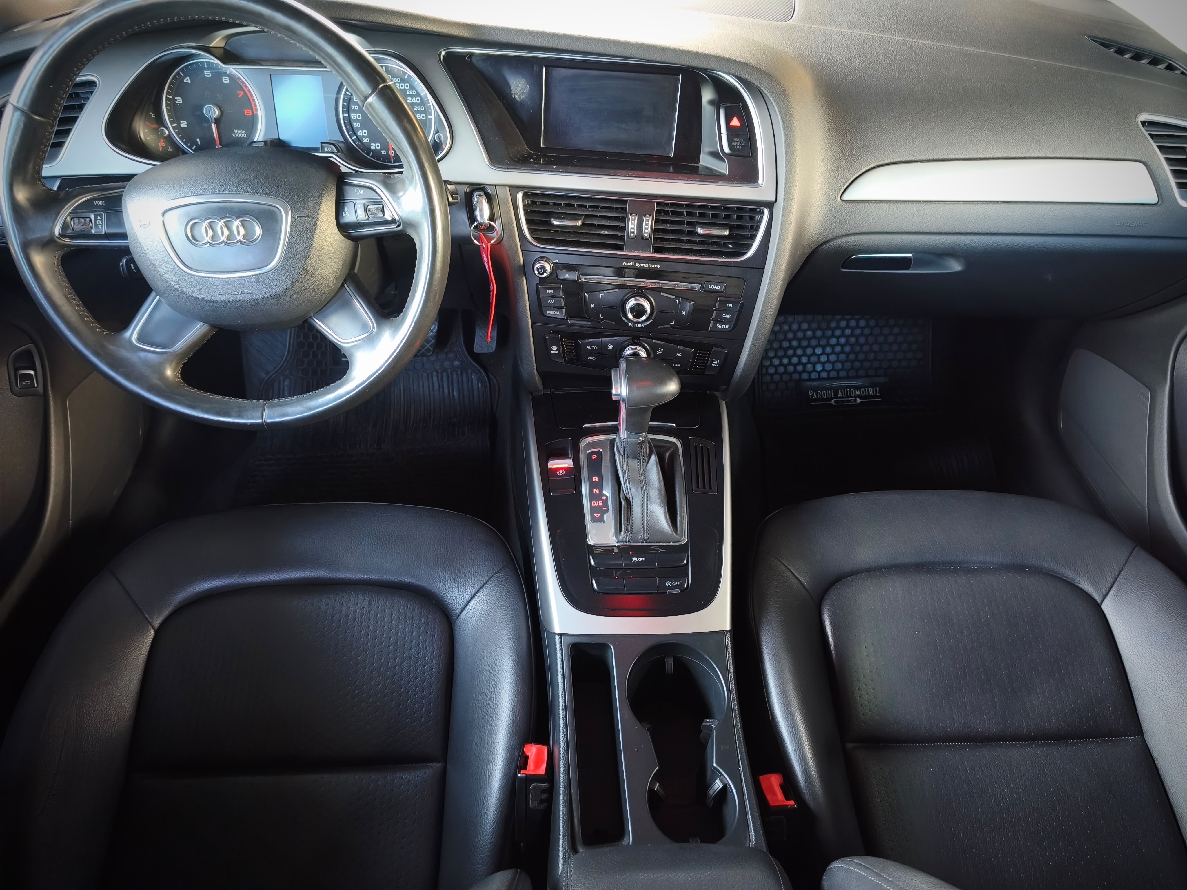 Audi A4 — foto 15 de 16