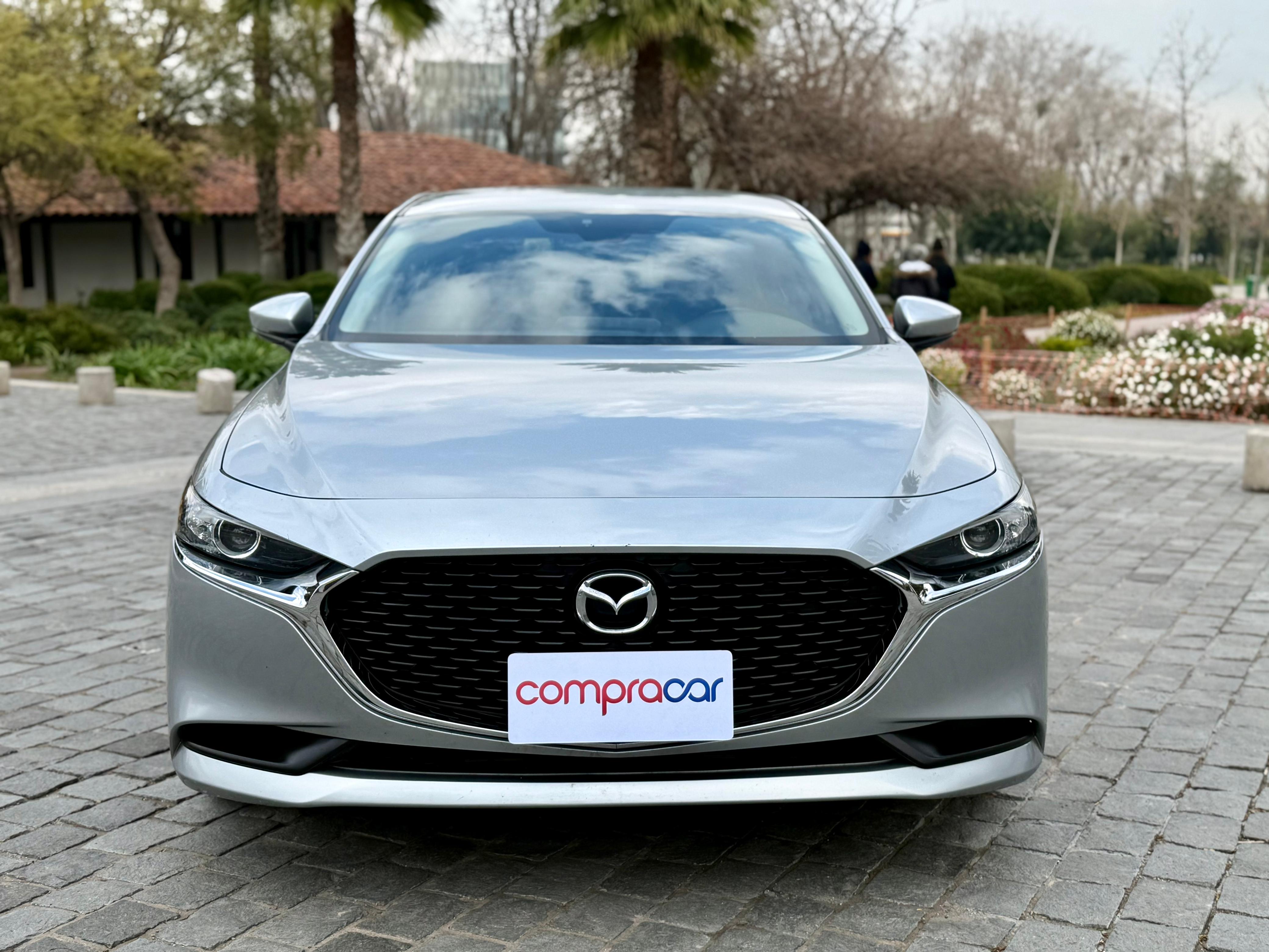 Mazda 3 — foto 7 de 12