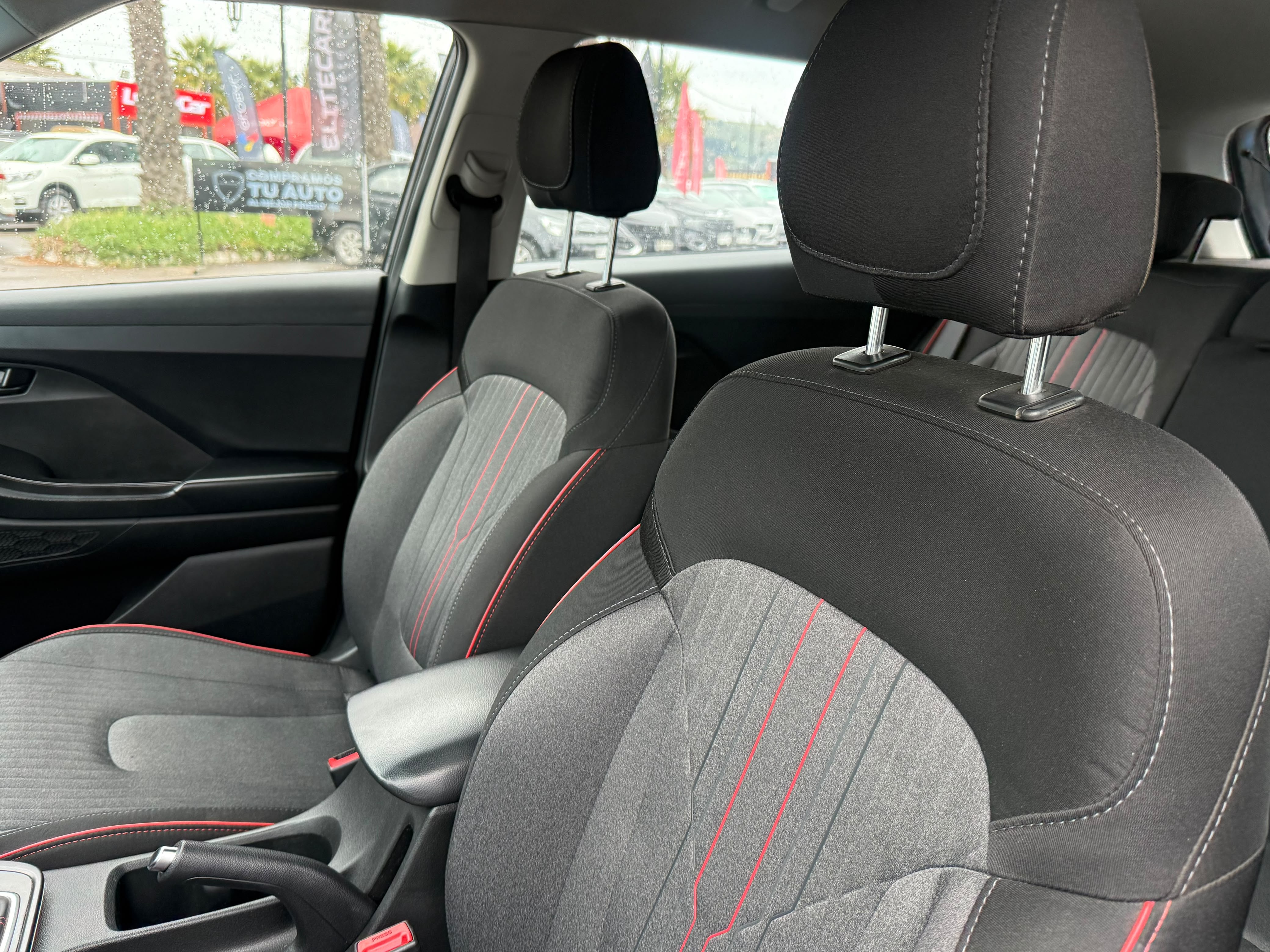 Hyundai Creta — foto 14 de 15