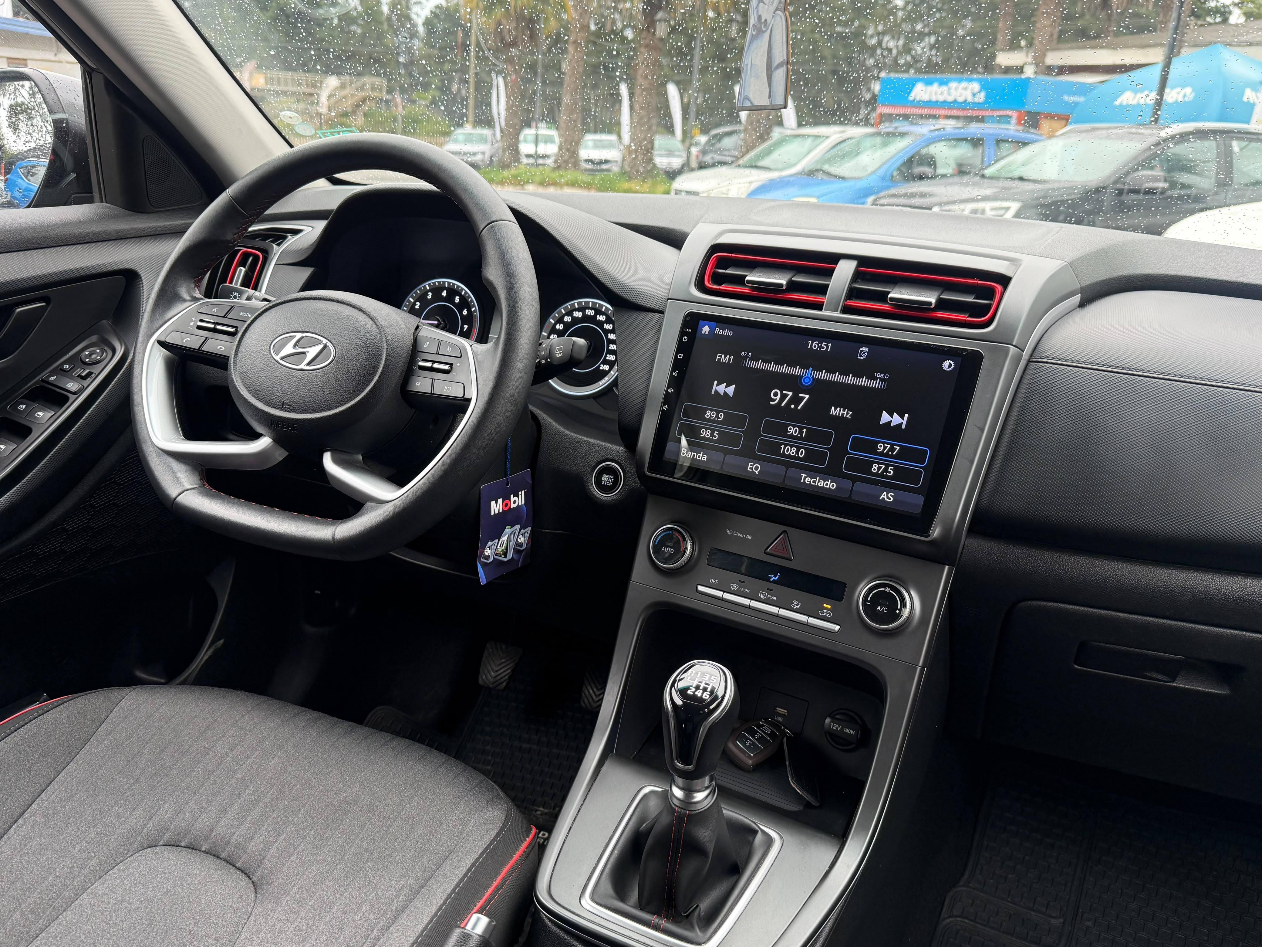 Hyundai Creta — foto 11 de 15