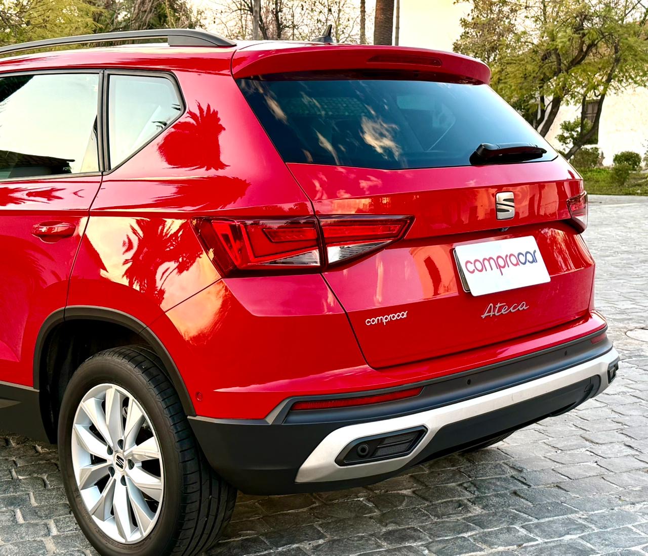 SEAT Ateca — foto 12 de 21