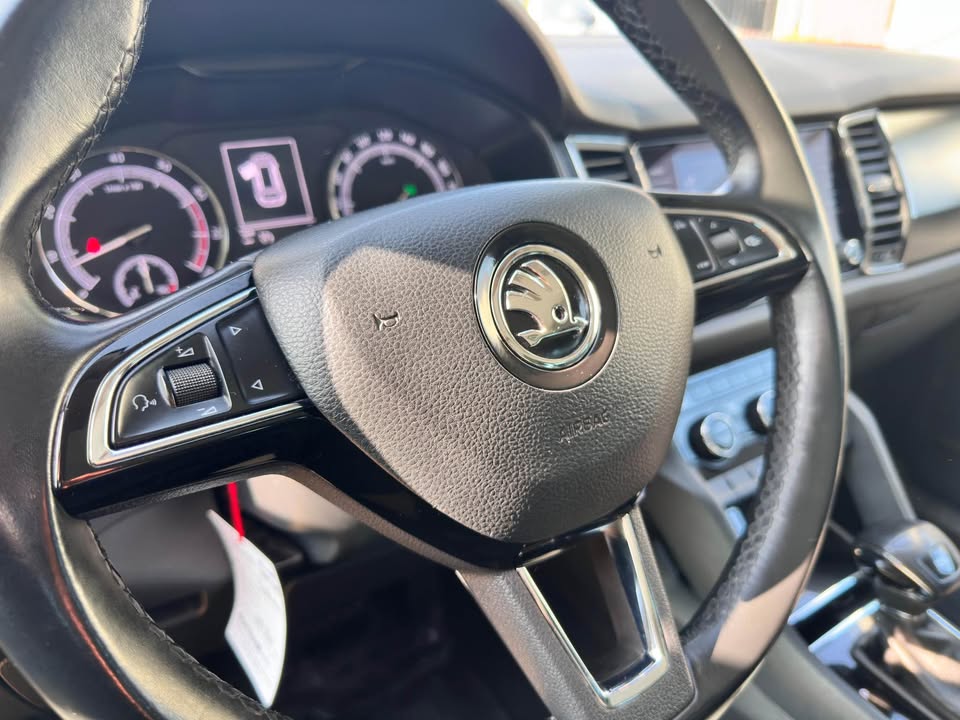Škoda Kodiaq — foto 17 de 20