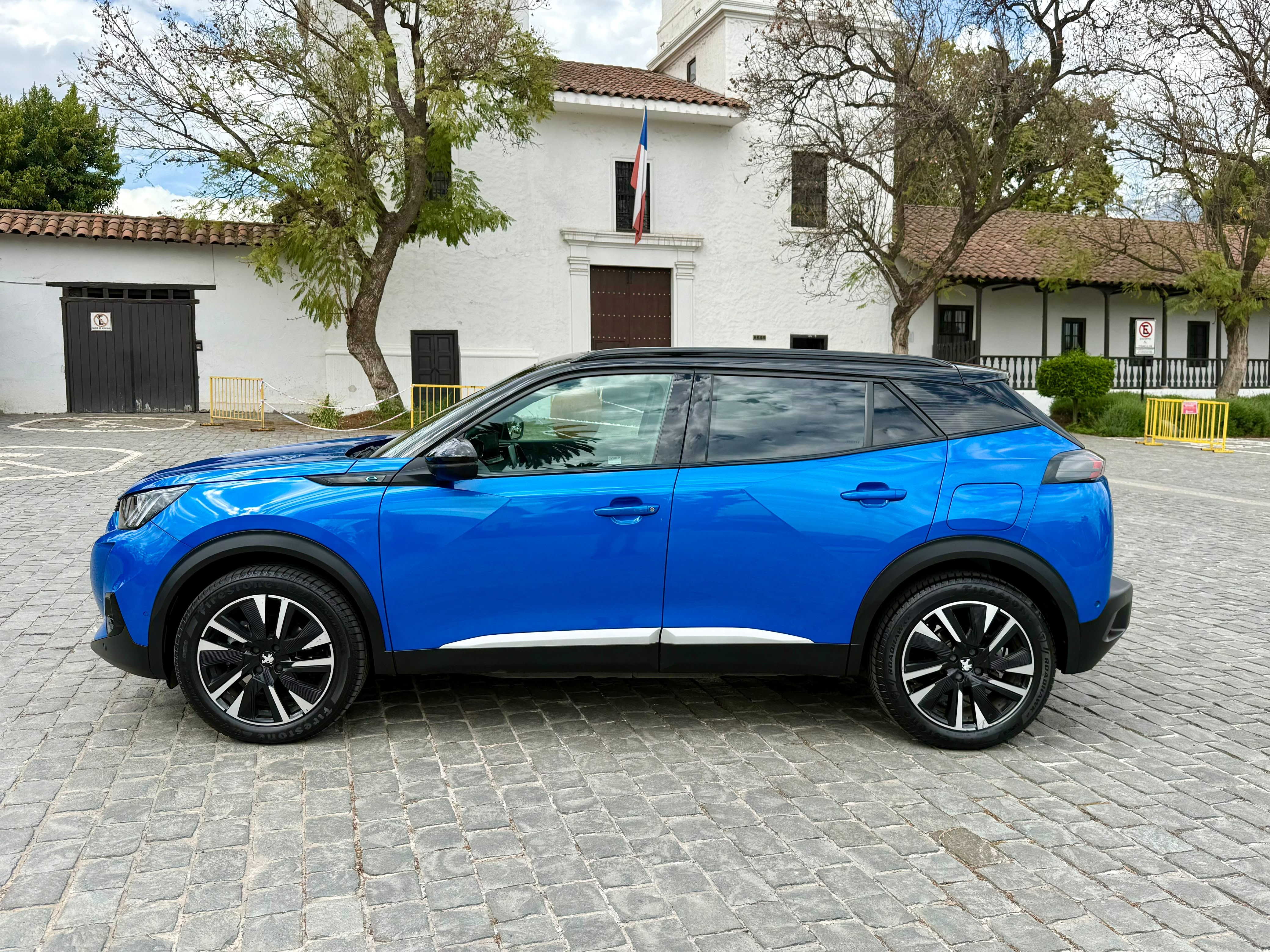 Peugeot 2008 — foto 5 de 20