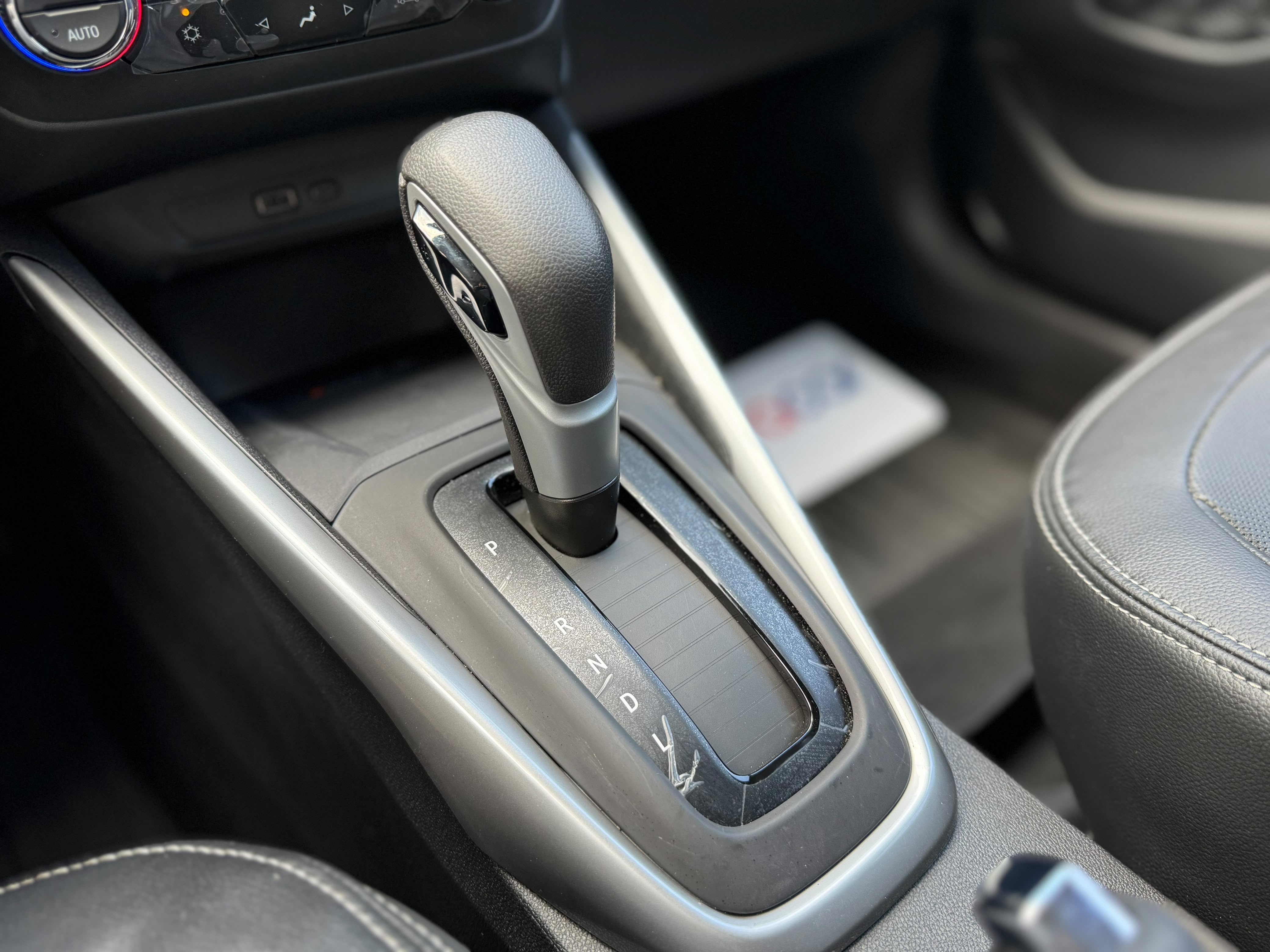 Chevrolet Montana — foto 17 de 20