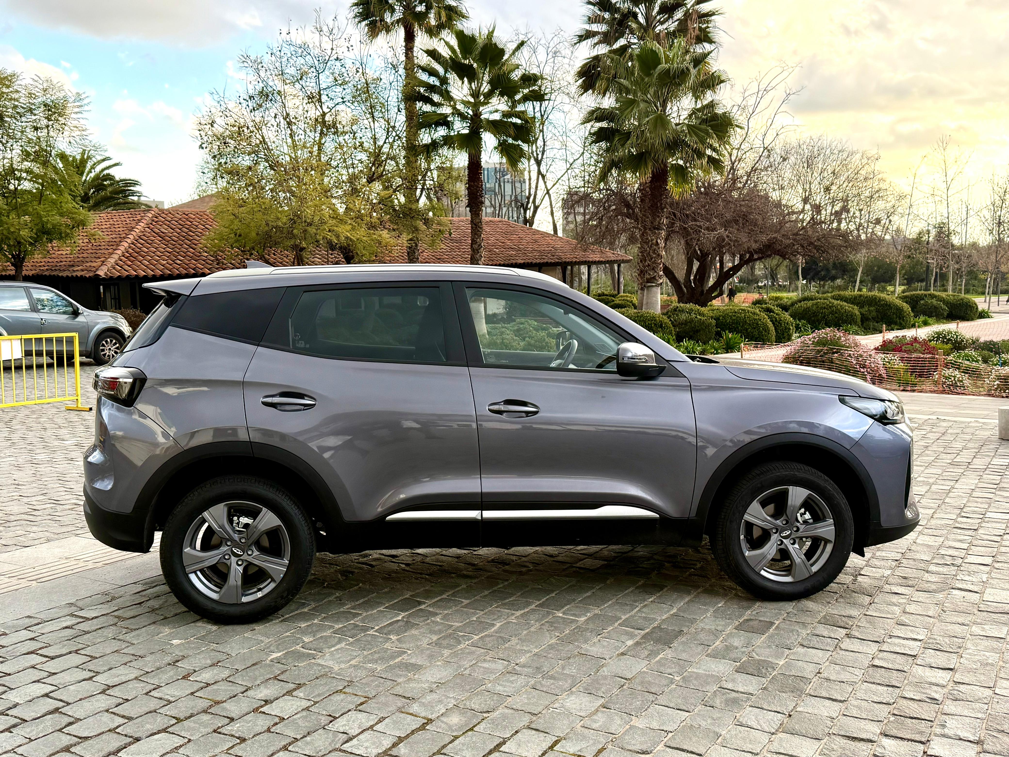Chery Tiggo 4 — foto 6 de 20