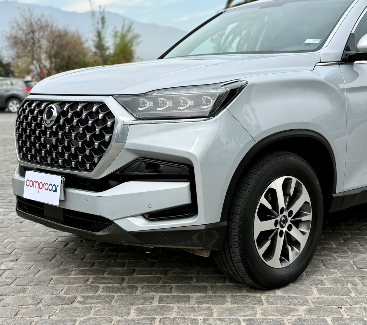 SsangYong Rexton New — foto 13 de 20