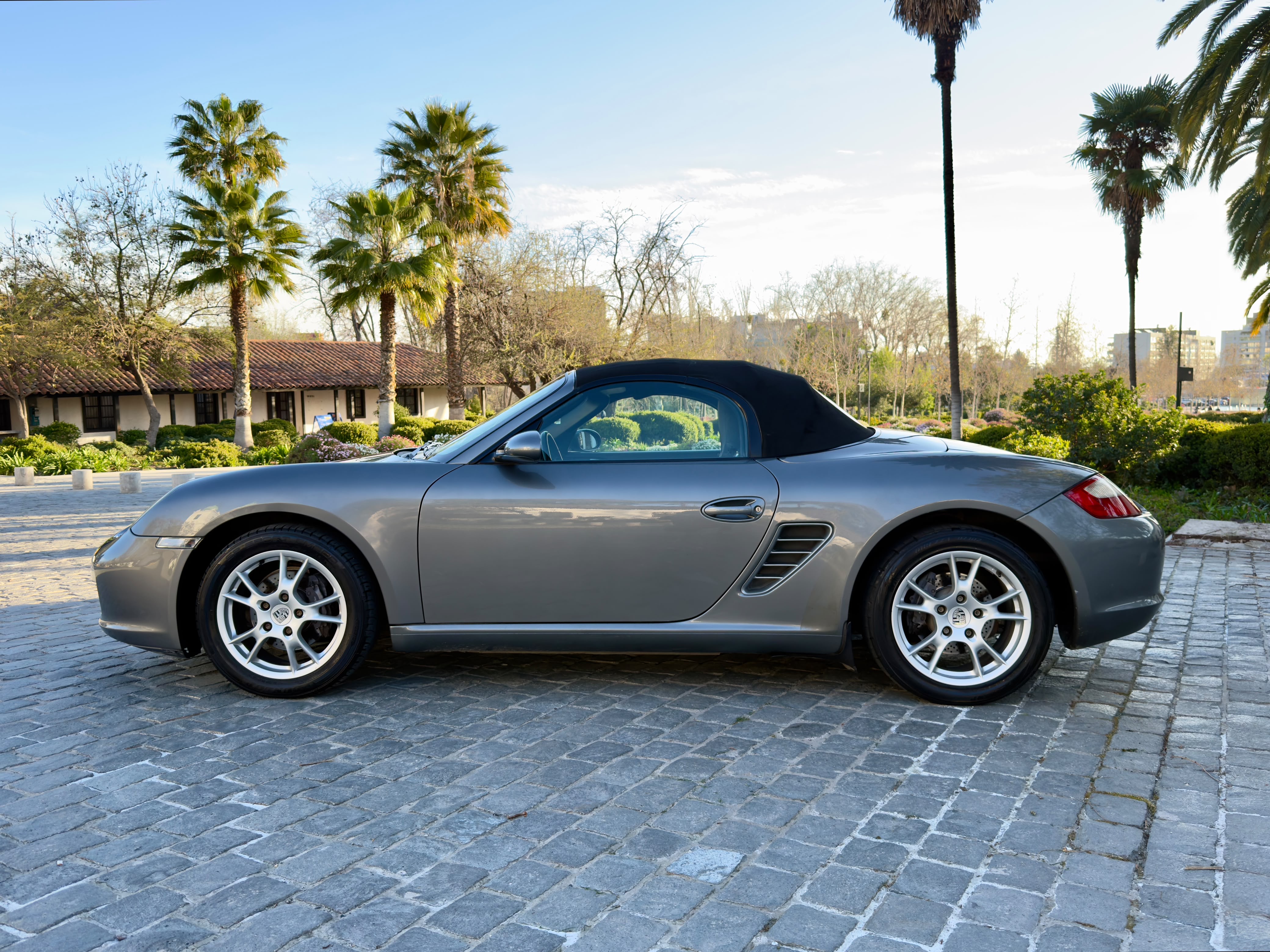 Porsche Boxster — foto 5 de 13