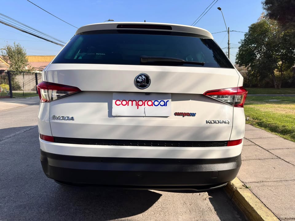 Škoda Kodiaq — foto 9 de 20