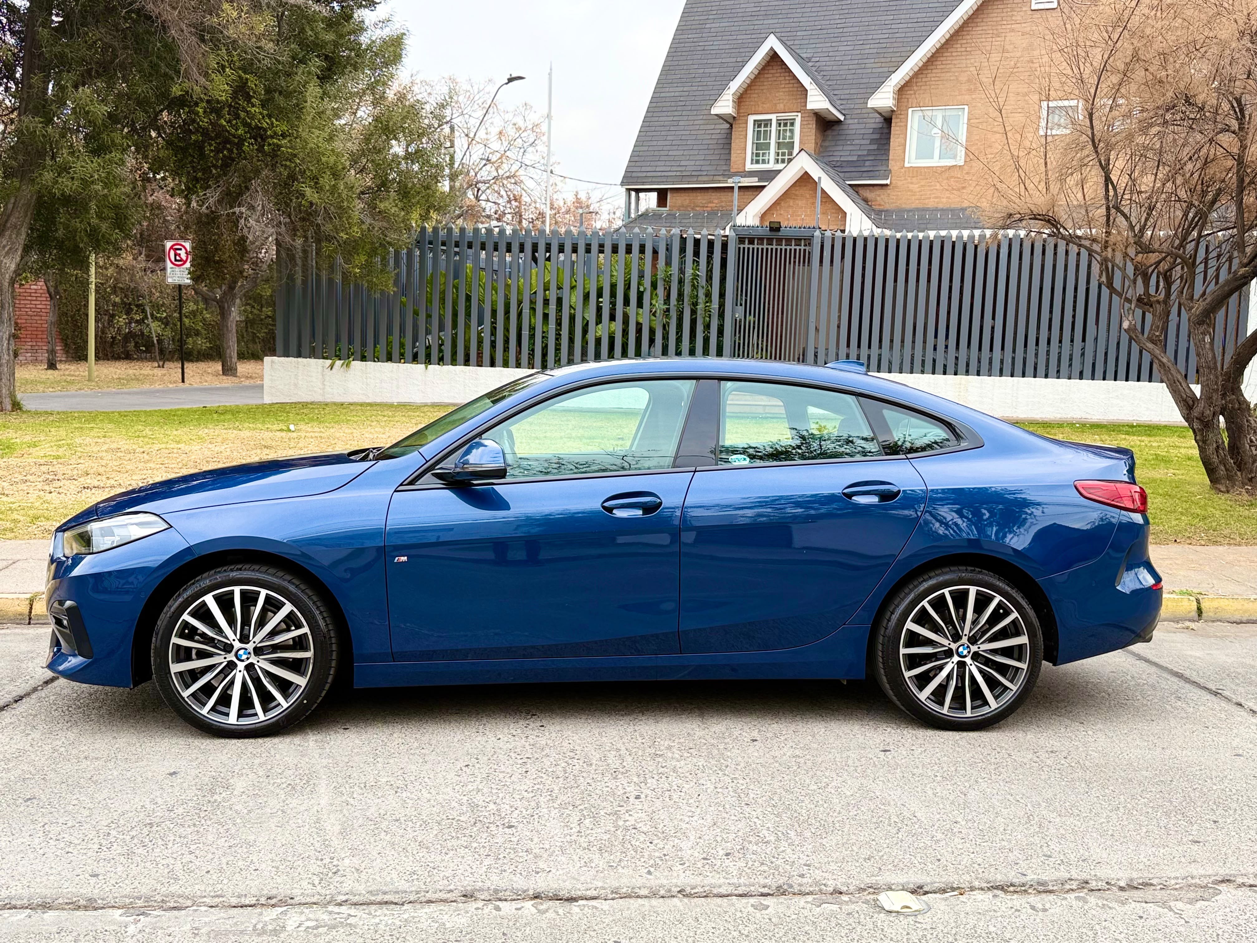 BMW 220 D — foto 5 de 20