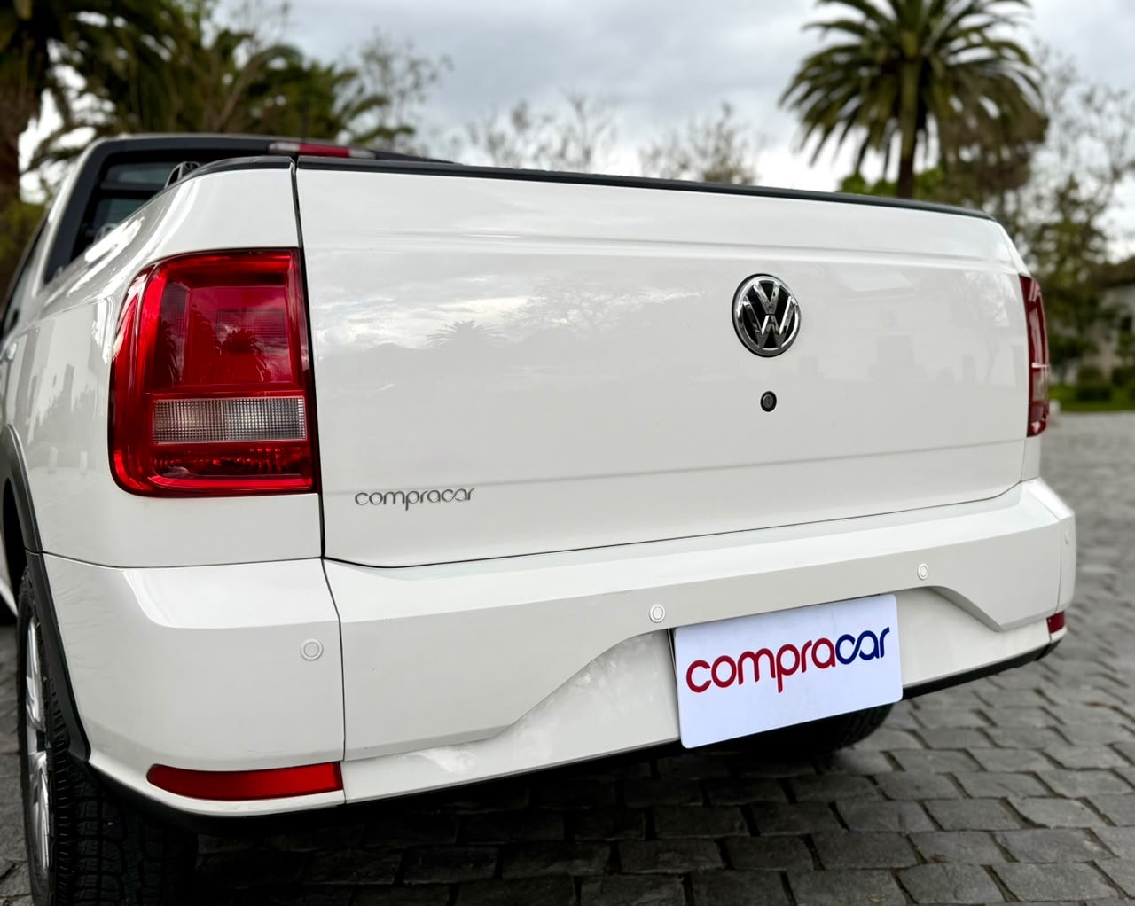 Volkswagen Saveiro — foto 10 de 17