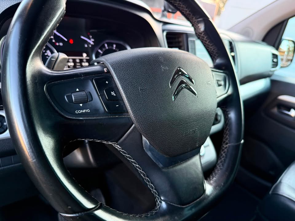 Citroën Spacetourer — foto 17 de 20