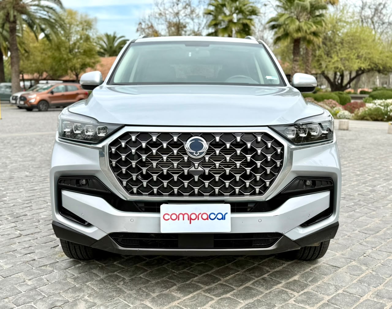 SsangYong Rexton New — foto 7 de 20
