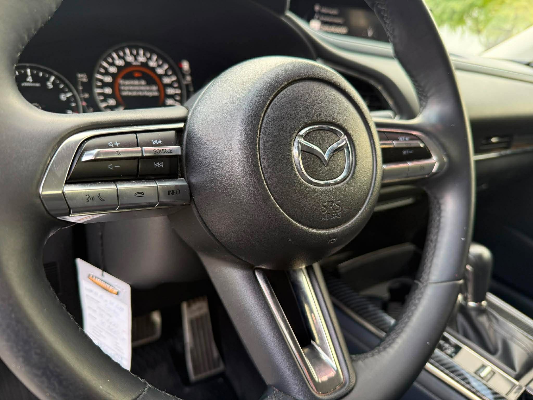 Mazda CX-30 — foto 17 de 20