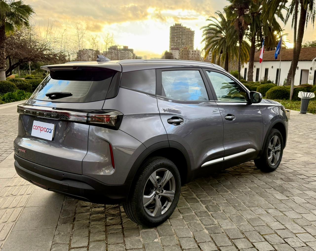 Chery Tiggo 4 — foto 3 de 20