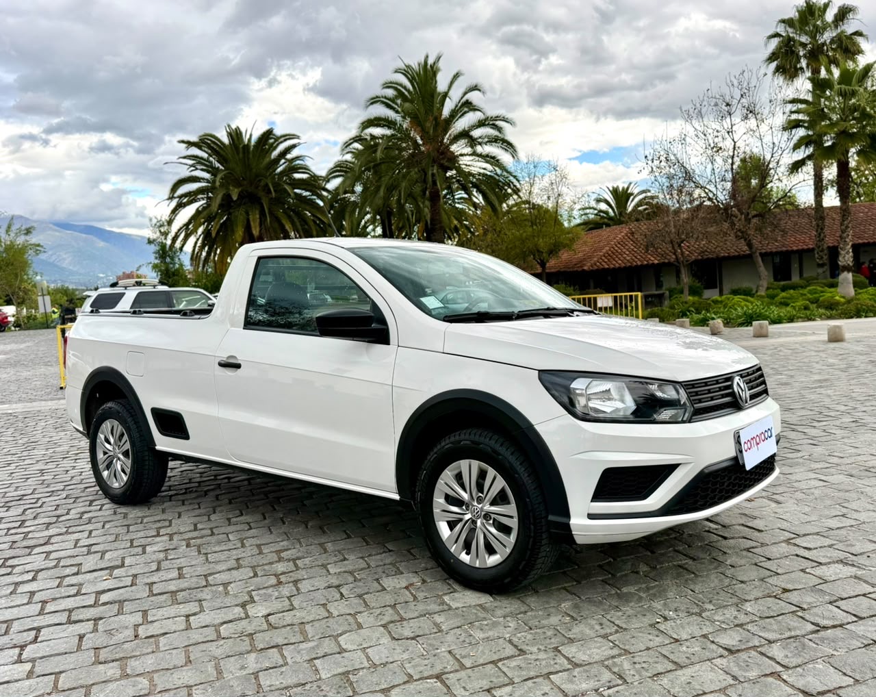 Volkswagen Saveiro — foto 2 de 17