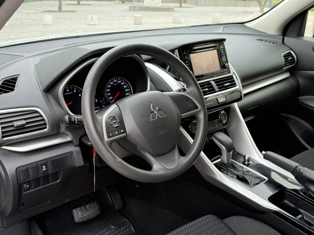 Mitsubishi Eclipse Cross — foto 17 de 20