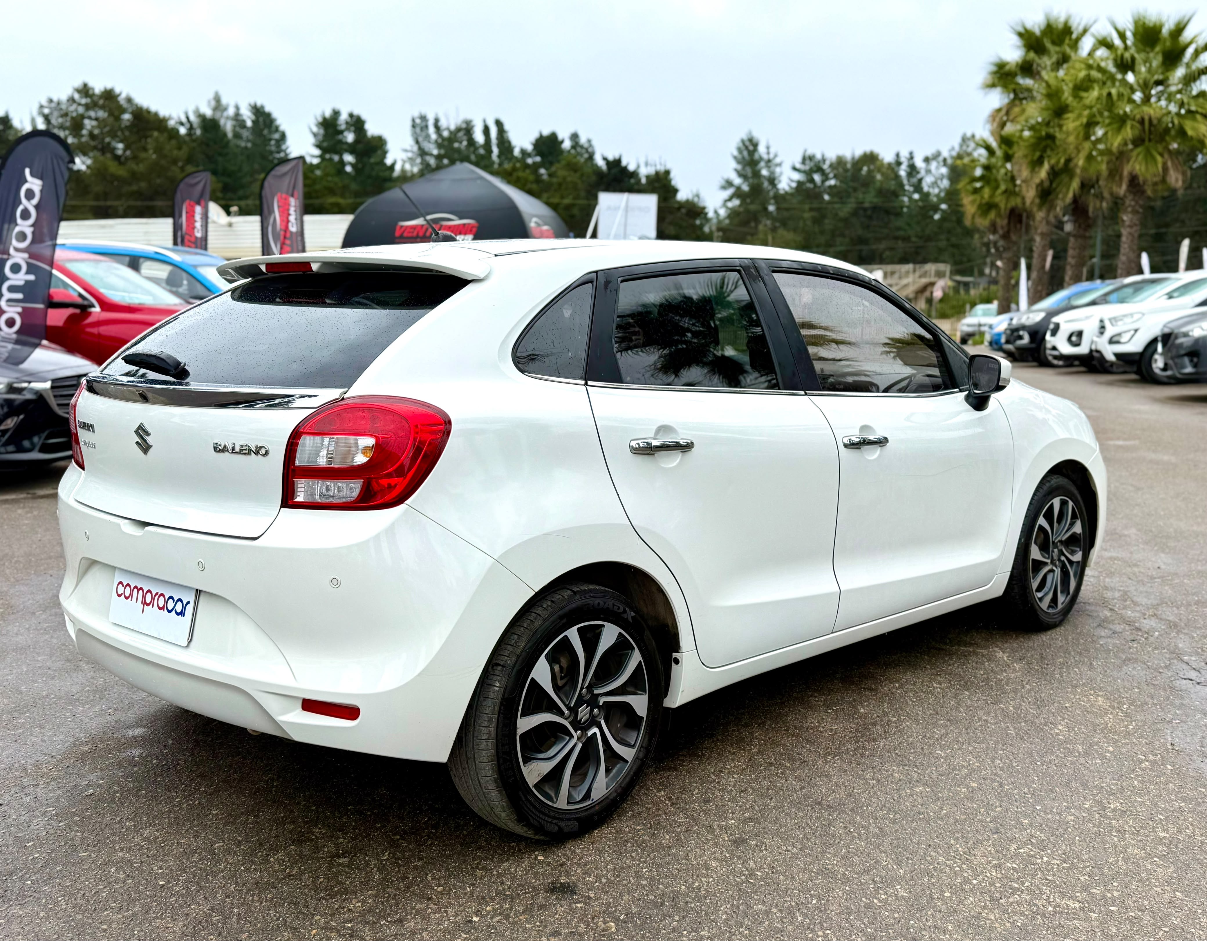 Suzuki Baleno — foto 3 de 15