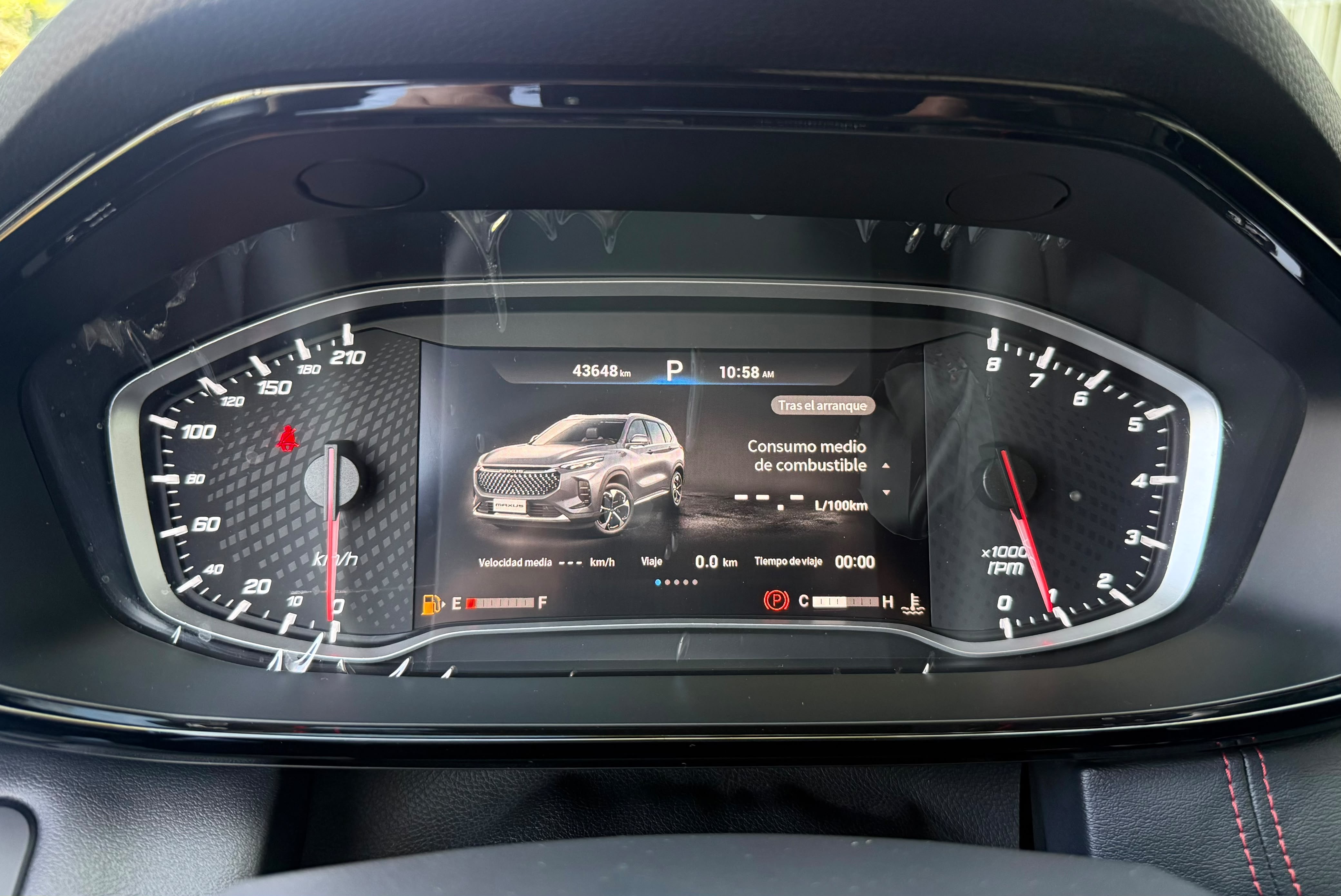 Maxus D60 — foto 15 de 20
