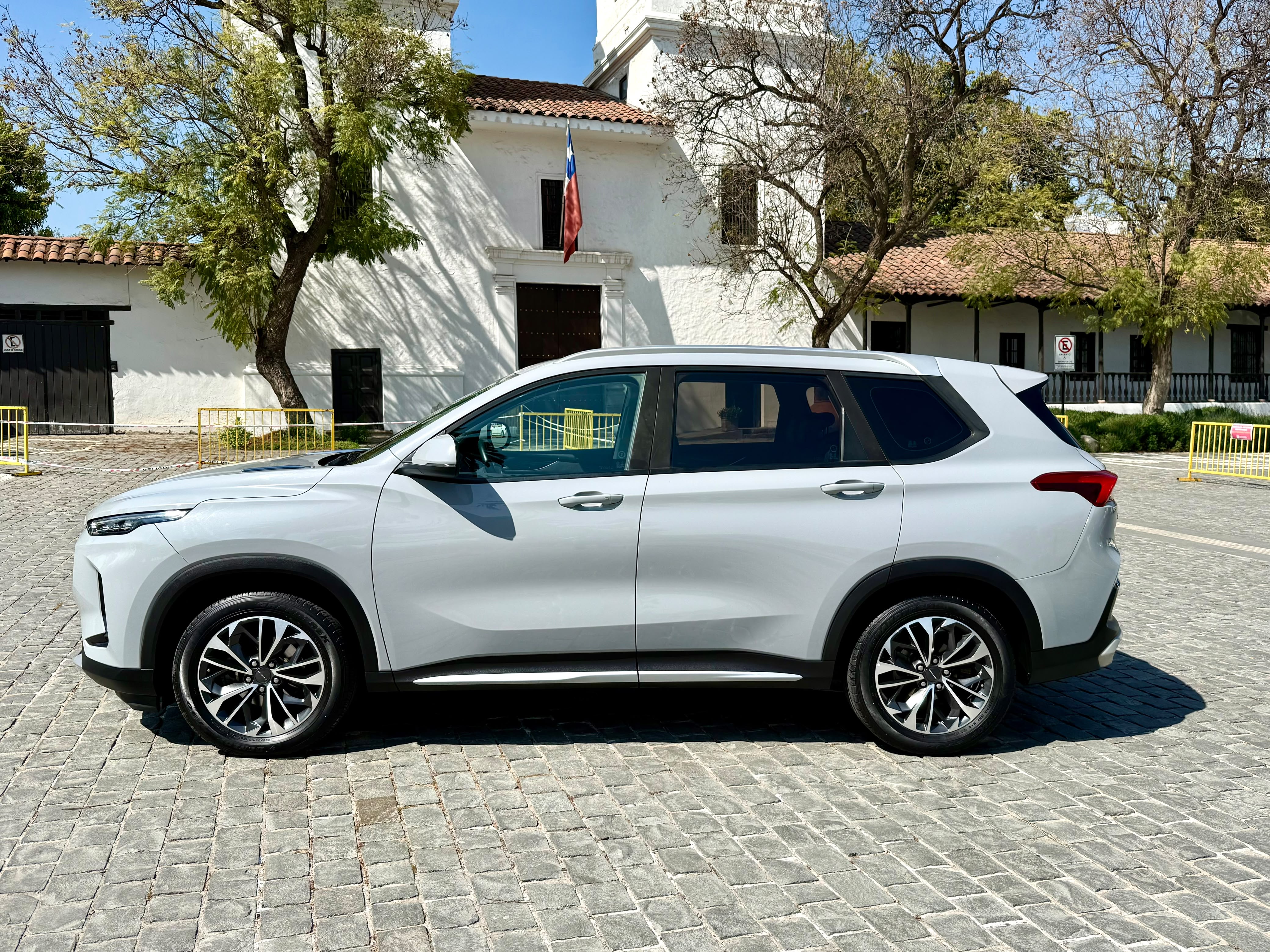 Maxus D60 — foto 5 de 20