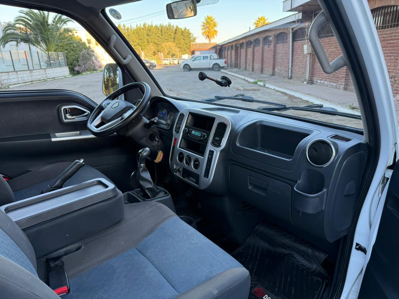 Dongfeng Df-212 Dc Plus Camioneta Evi — foto 9 de 15