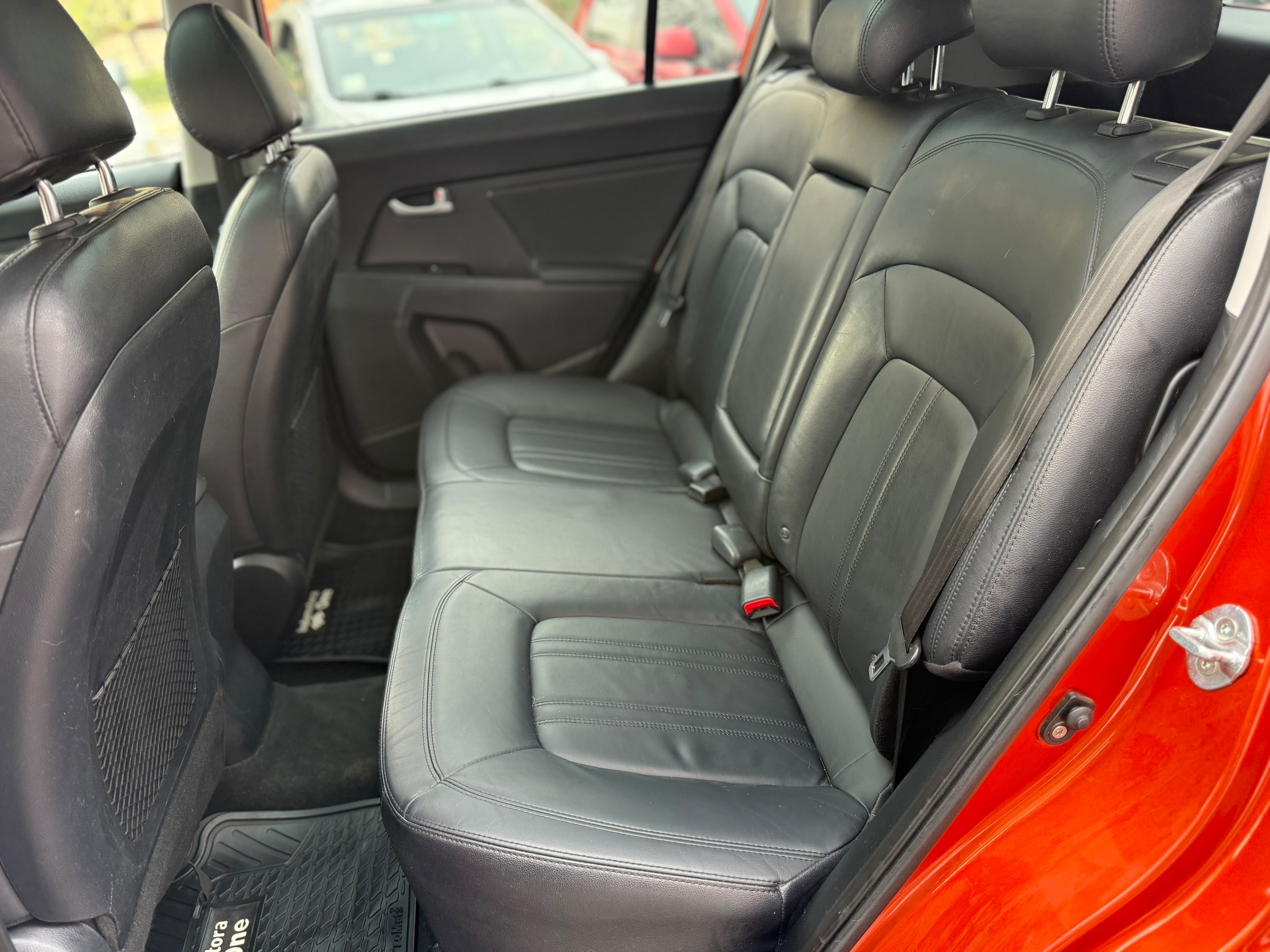 KIA Sportage — foto 16 de 16