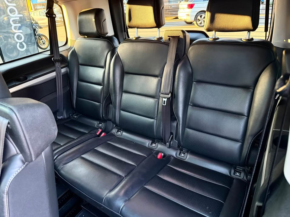 Citroën Spacetourer — foto 20 de 20