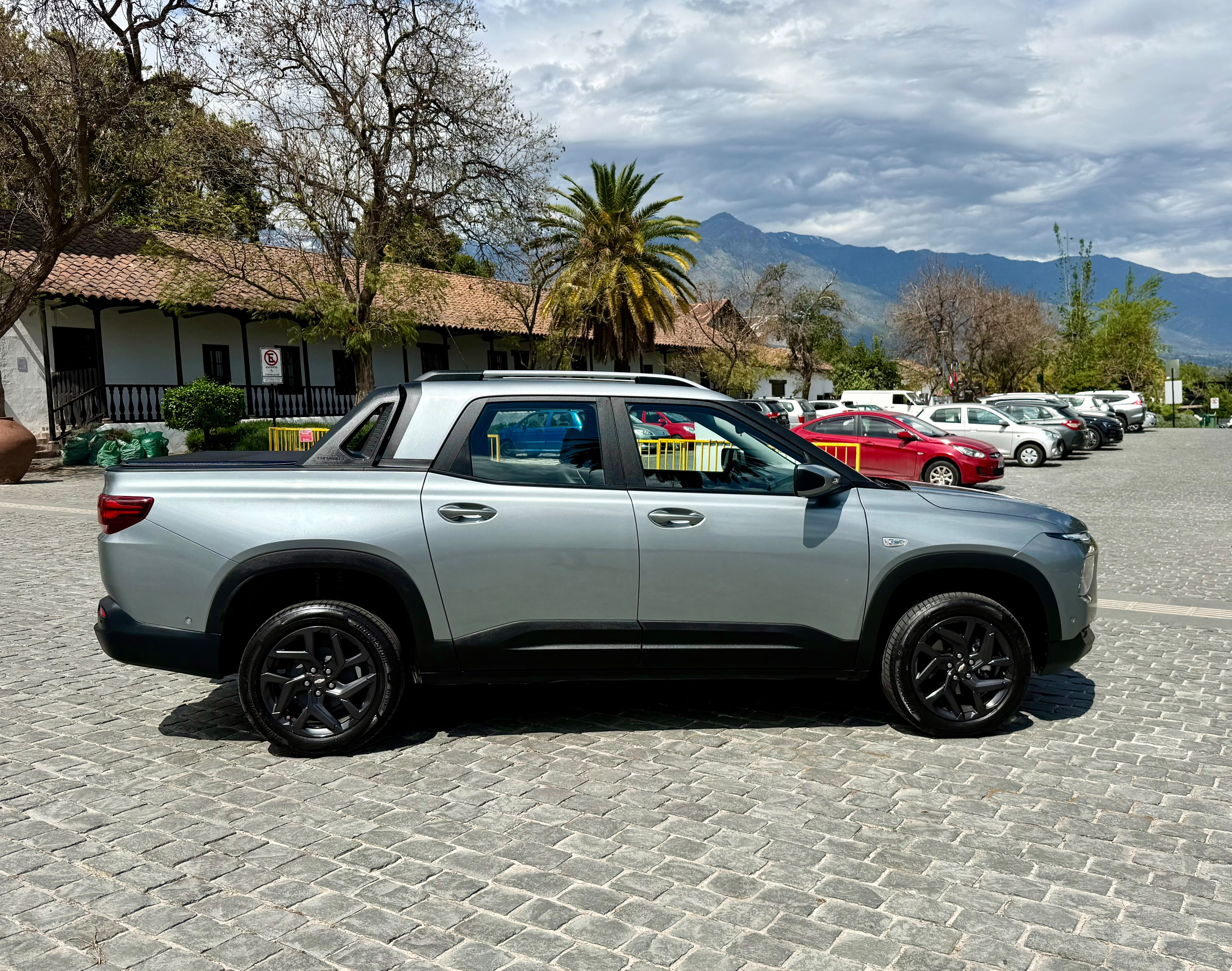 Chevrolet Montana — foto 6 de 20