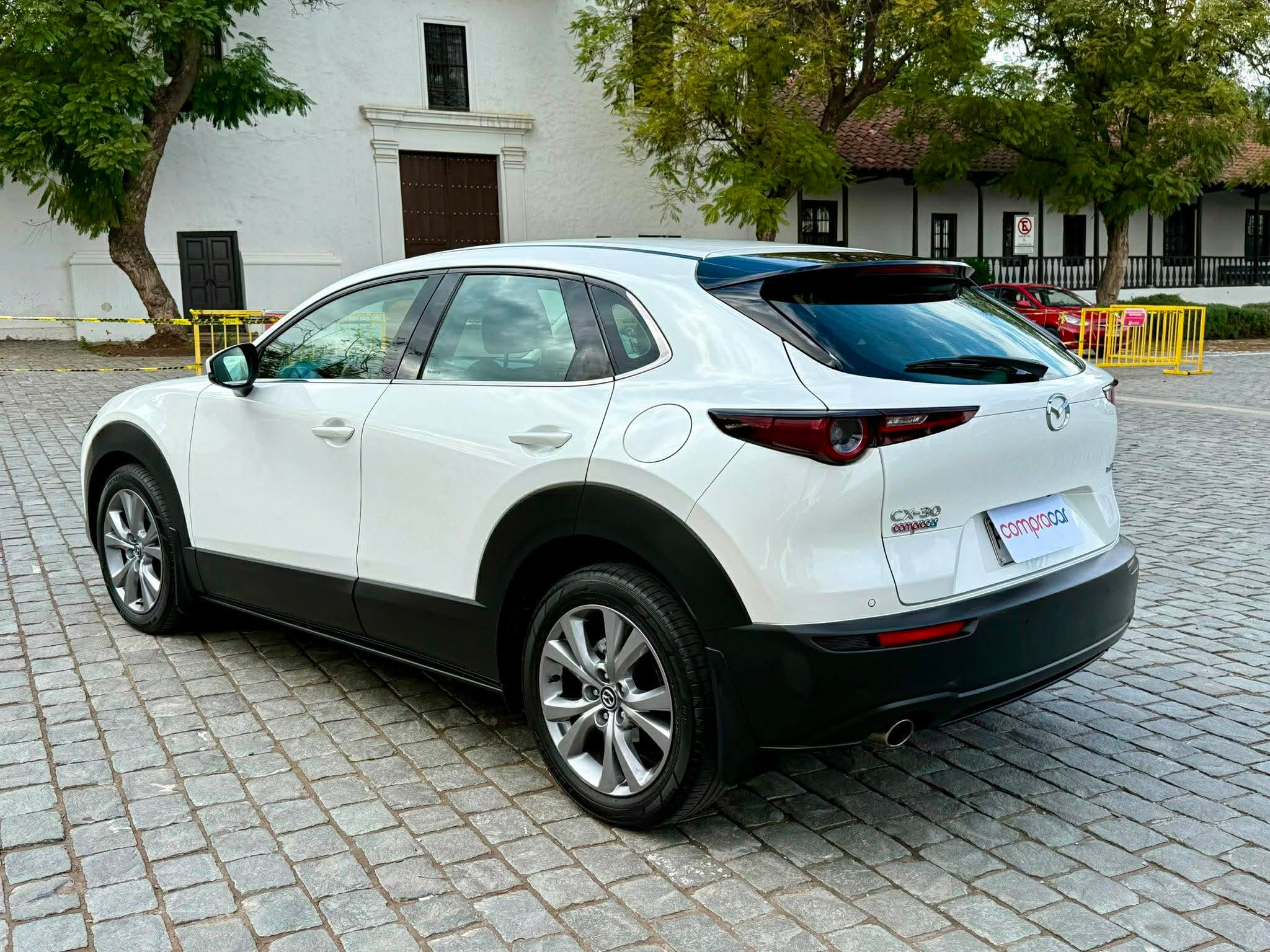 Mazda CX-30 — foto 4 de 20